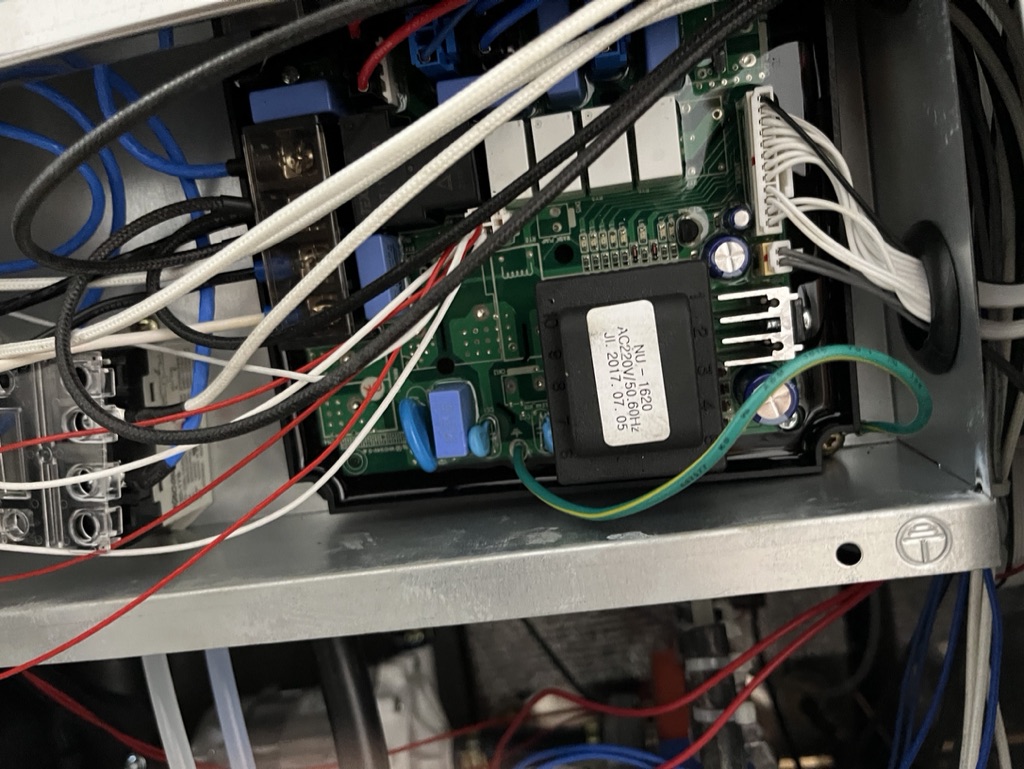 Bo may rua chen cong nghiep